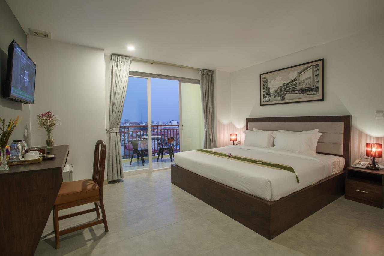 Kuch Oudom Hotel Phnom Penh Exteriör bild