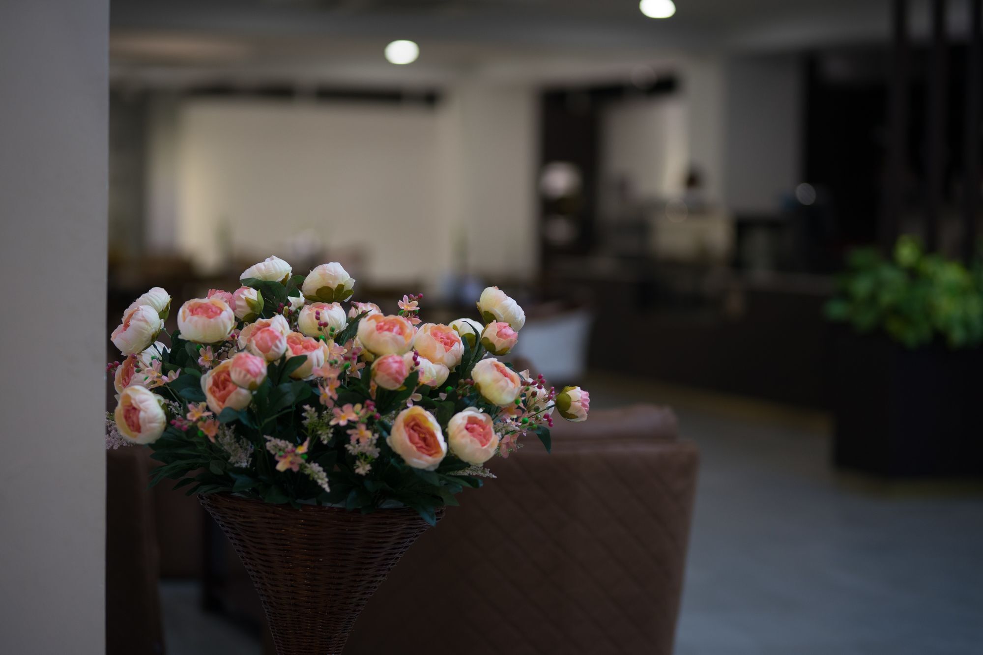 Kuch Oudom Hotel Phnom Penh Exteriör bild