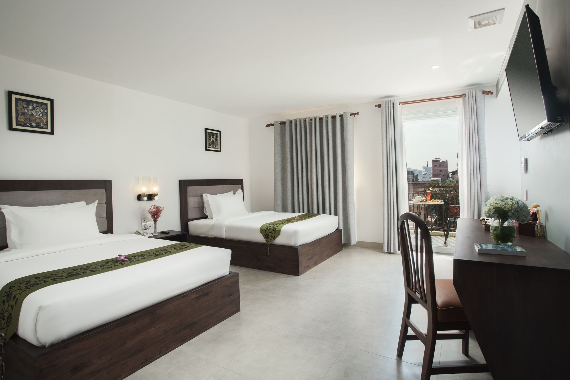 Kuch Oudom Hotel Phnom Penh Exteriör bild