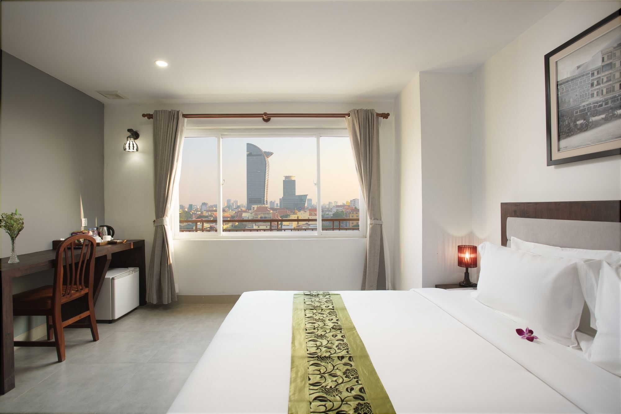 Kuch Oudom Hotel Phnom Penh Exteriör bild